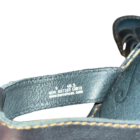 Born Black Leather Strappy Wedge Sandals Size 9 (40.5). NWOT - Picture 7 of 7